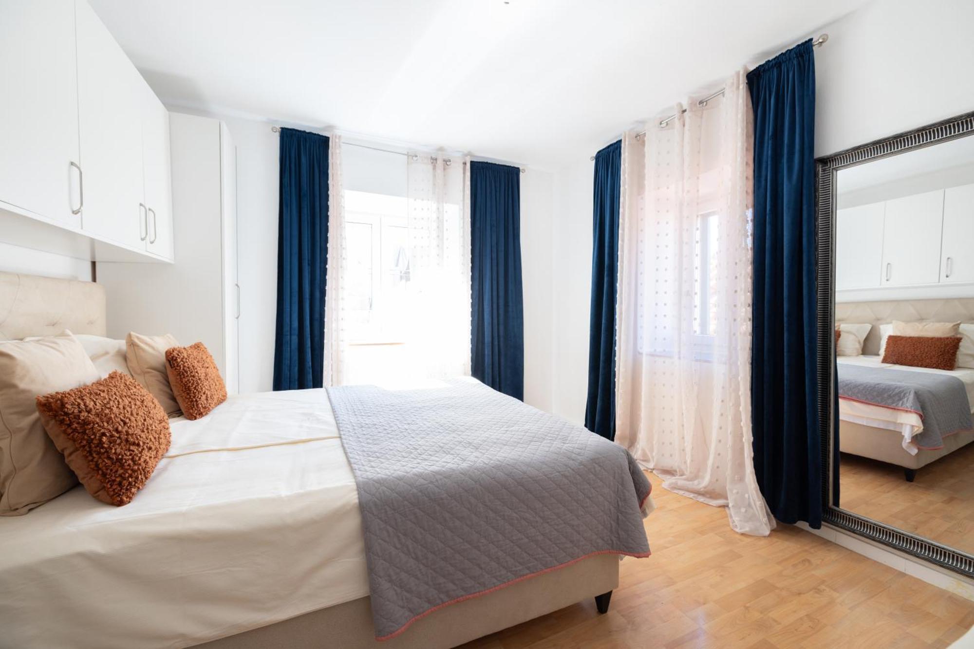 Guesthouse Rebecca Макарська Екстер'єр фото